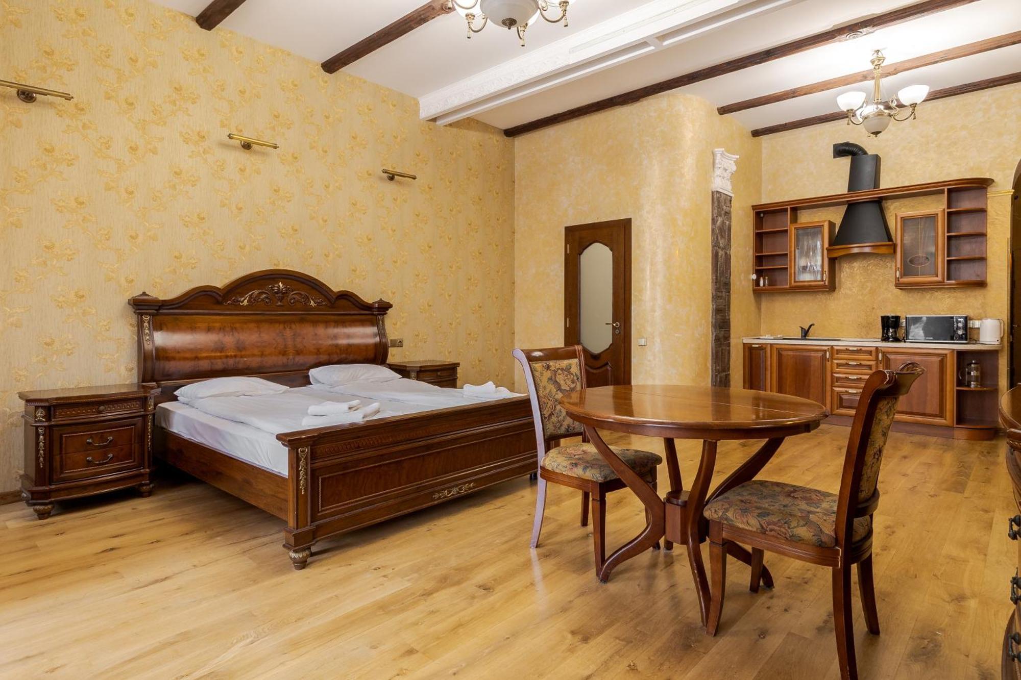 Апартаменти На Площі Ринок, 20 Lviv Luaran gambar
